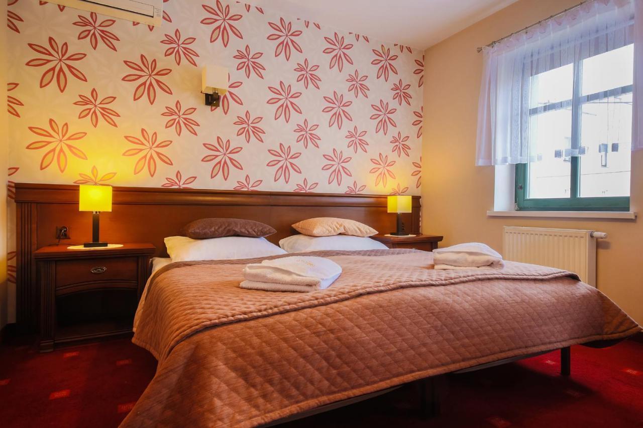 Apartamenty Przy Glownym Deptaku Wisła Buitenkant foto